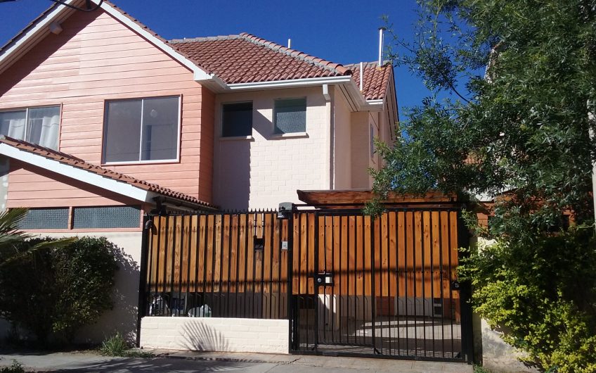 Hermosa casa en Puente Alto