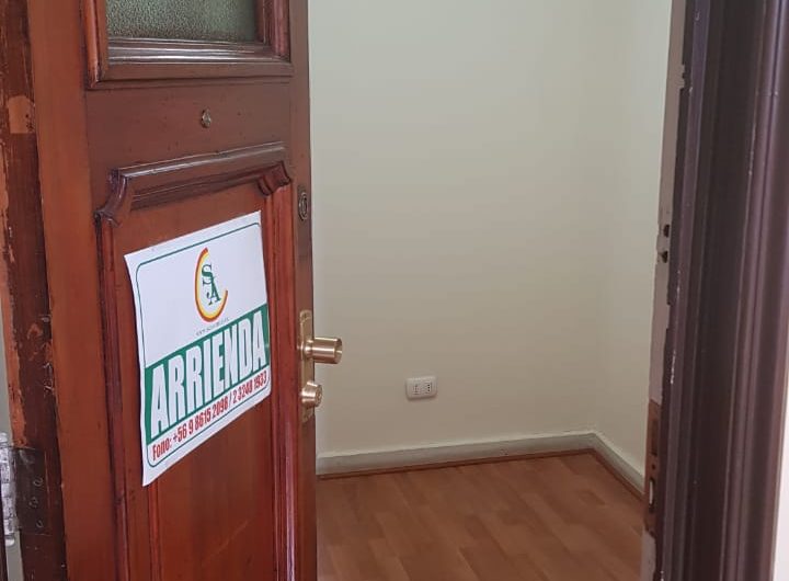 Arriendo Oficina ubicada en Santiago Centro